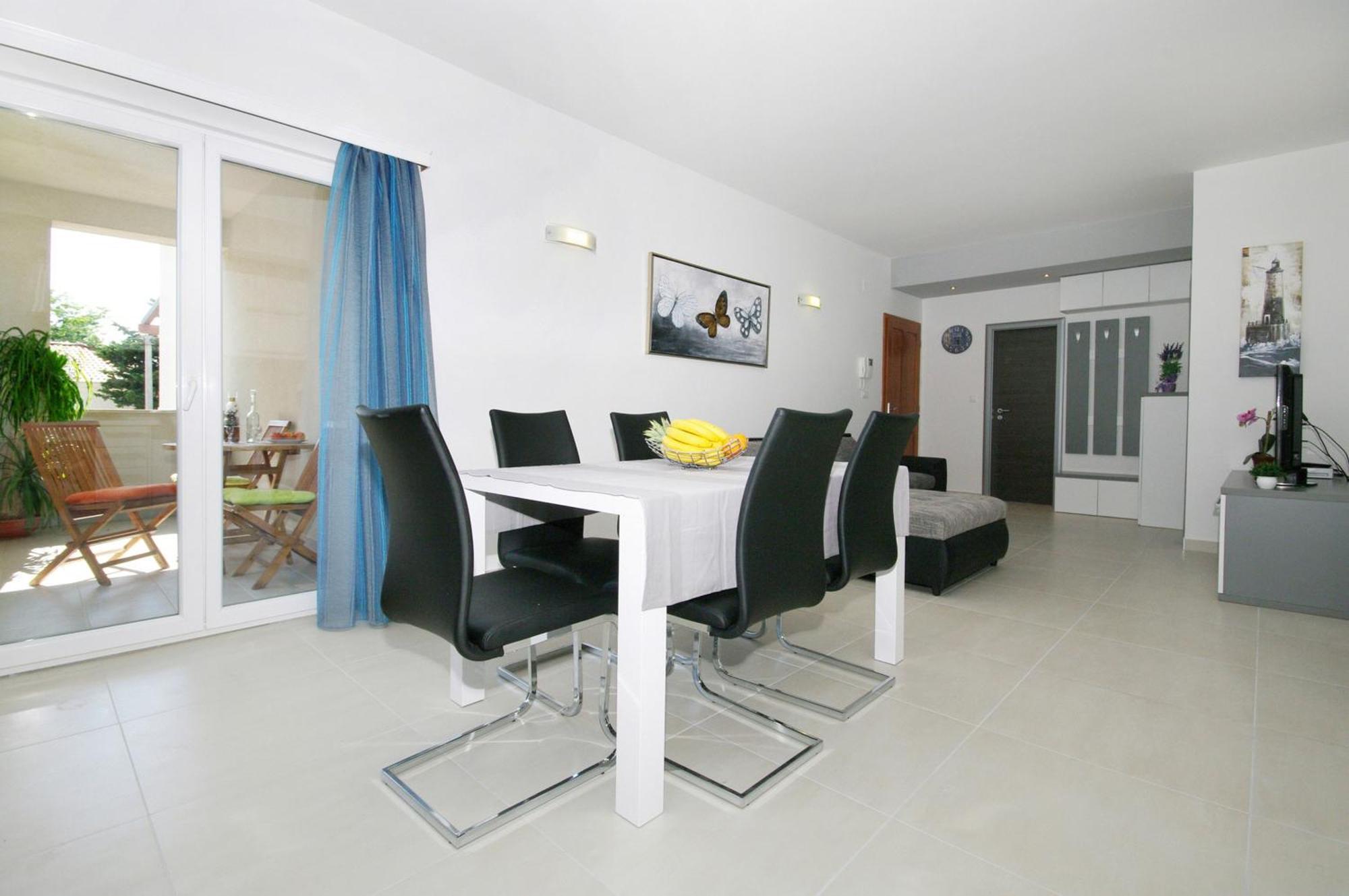 Luxury Apartments Elizabeth Podstrana Room photo